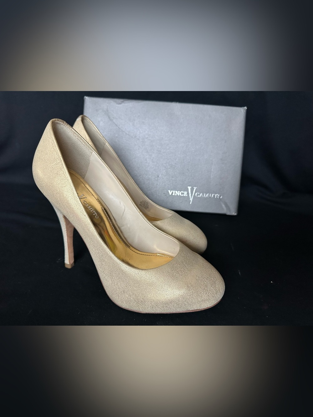 Vince Camuto Leather Platform Shimmery Champagne High Heel Pumps 8.5 shoes